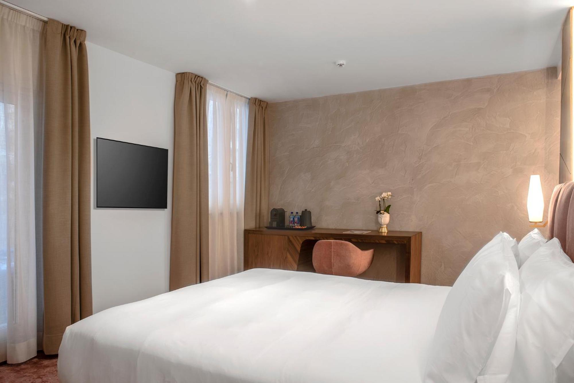 Via Veneto - L'essenza Di Hotel Roma